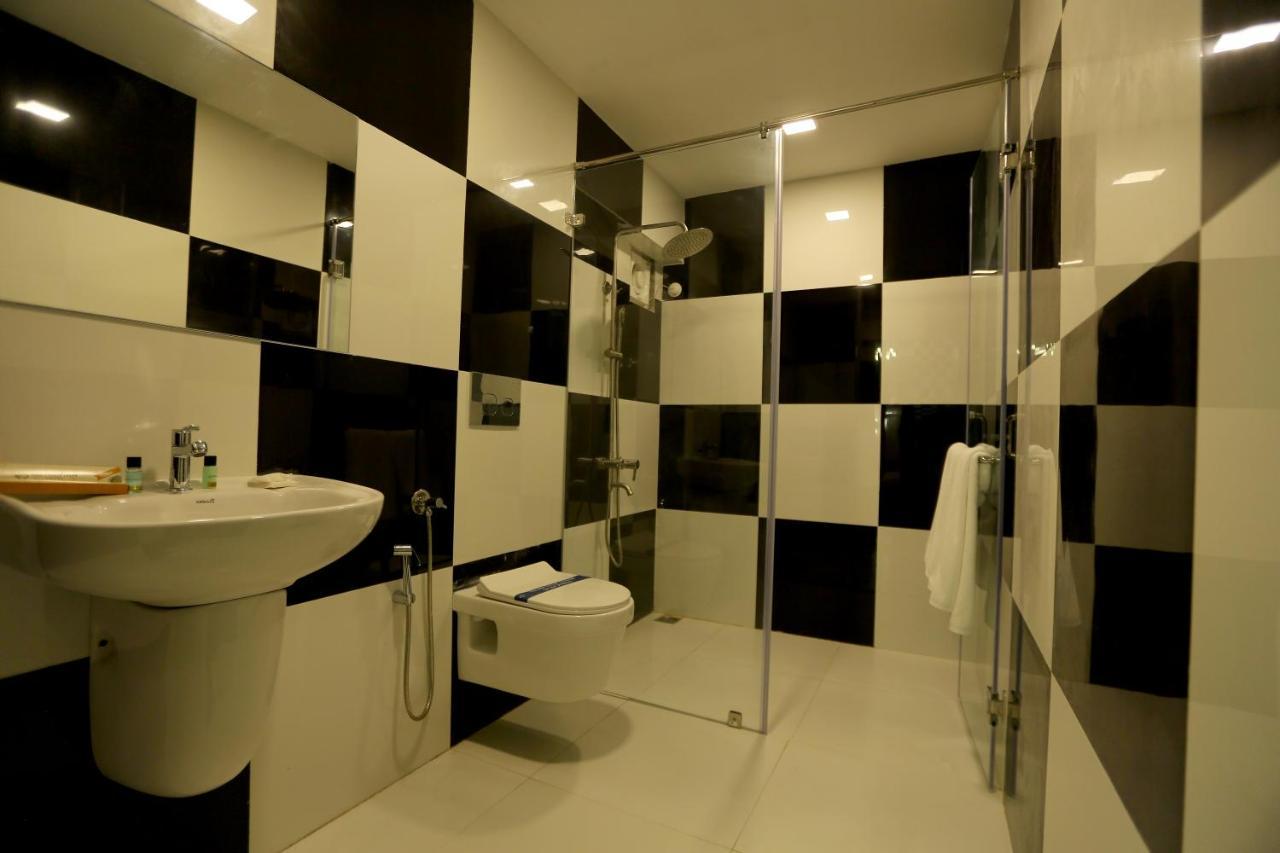 Mehar Inn Hotel Karaikkudi Esterno foto
