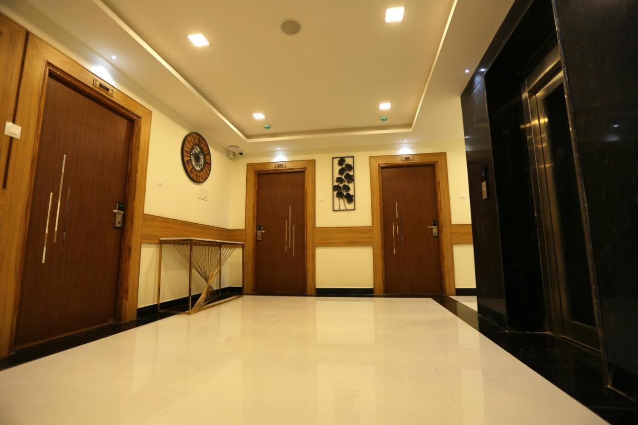 Mehar Inn Hotel Karaikkudi Esterno foto